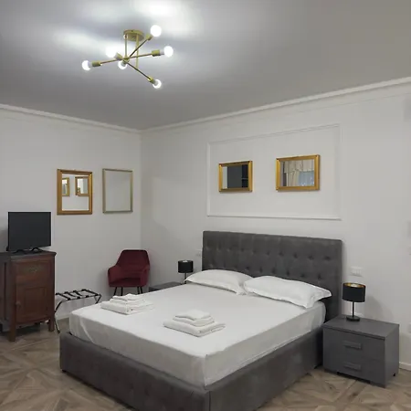 La Degli Specchi Piazza Unita D'italia Bed & Breakfast Trieste