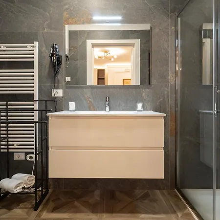 La Degli Specchi Piazza Unita D'italia 3* Триест