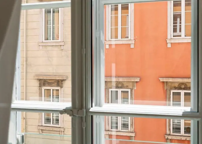 La Degli Specchi Piazza Unita D'italia Bed & Breakfast